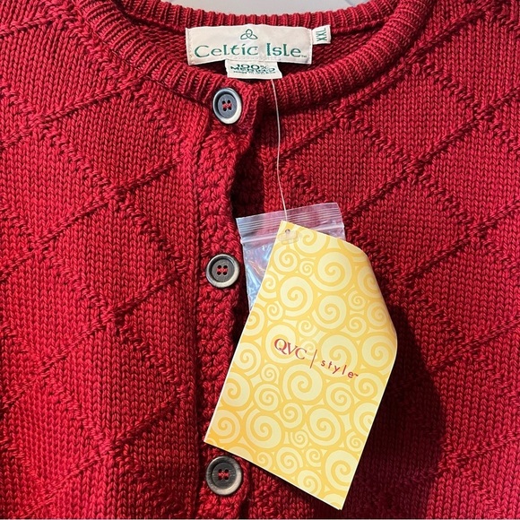 NWT Celtic Isle XXL 100% Merino Wool Irish Sweater Ireland Red Christmas Holly - Picture 4 of 5